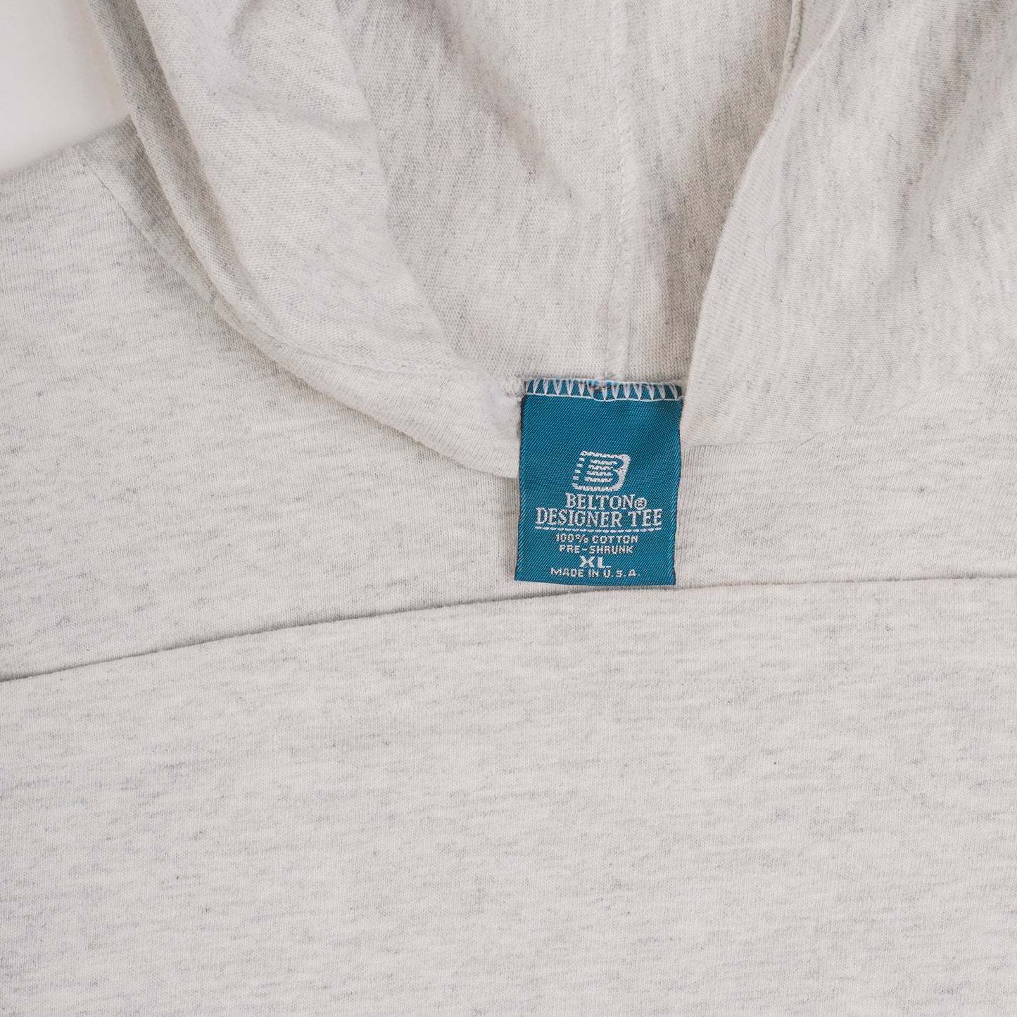 Vintage 90’s Shelter Hooded Longsleeve