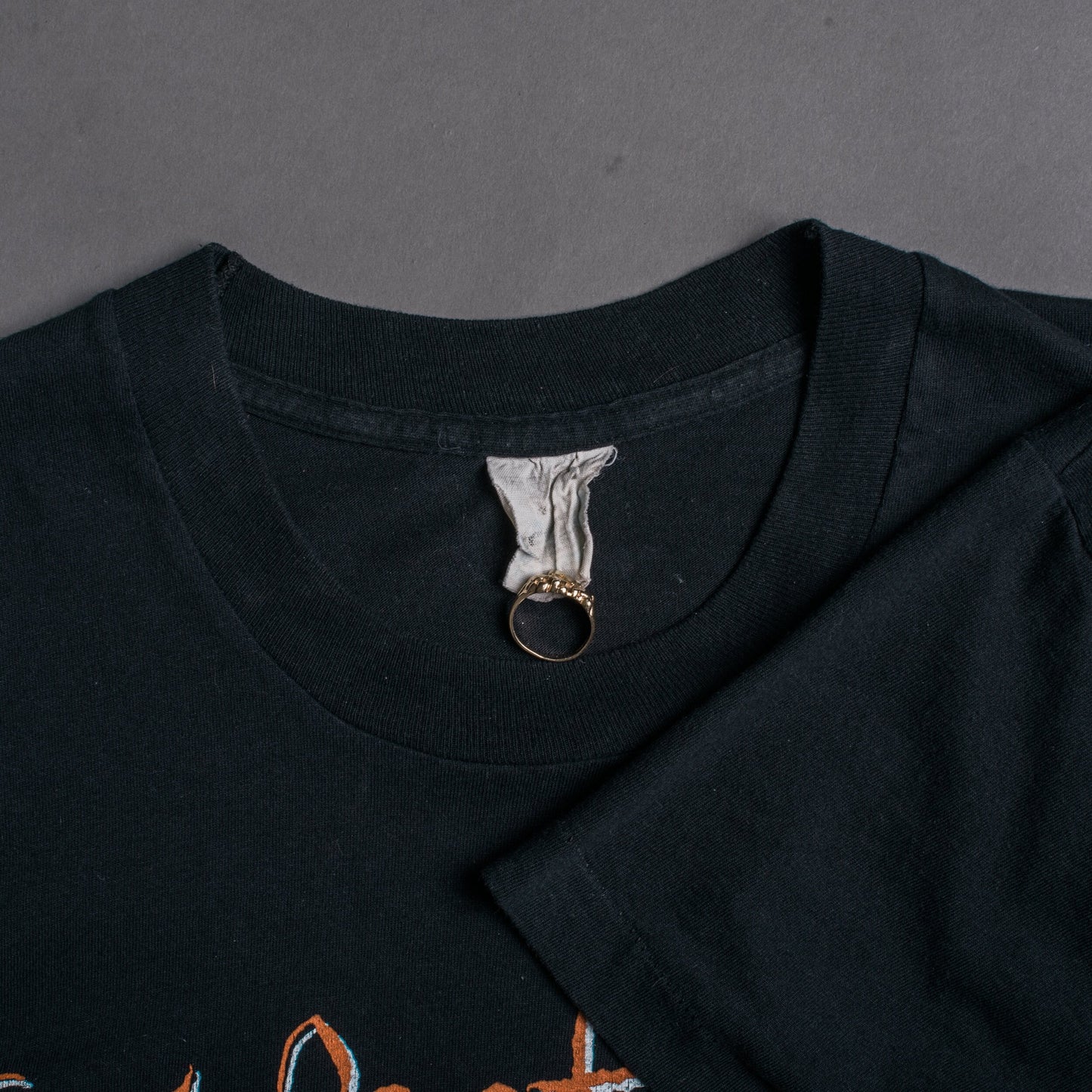 Vintage 1996 Six Feet Under Haunting Europe Tour T-Shirt