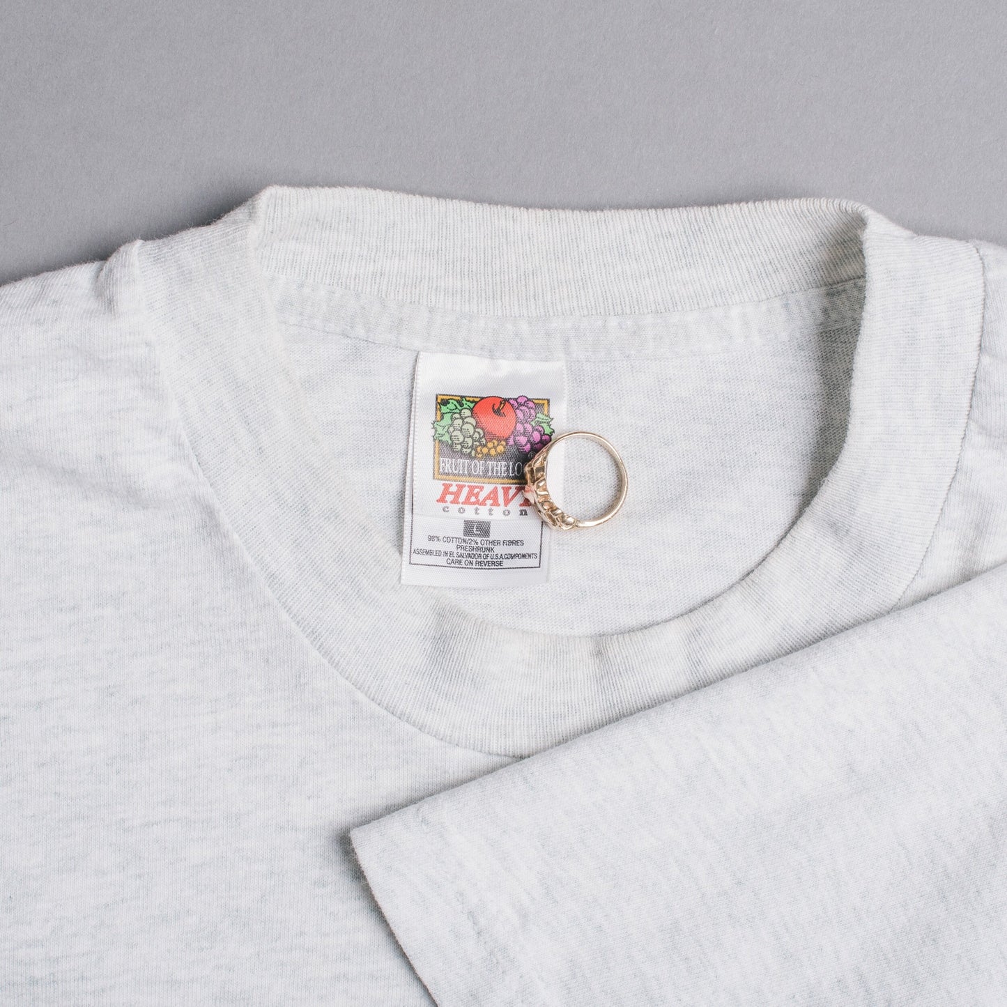 Vintage 1998 Ten Yard Fight Happy Holidays T-Shirt