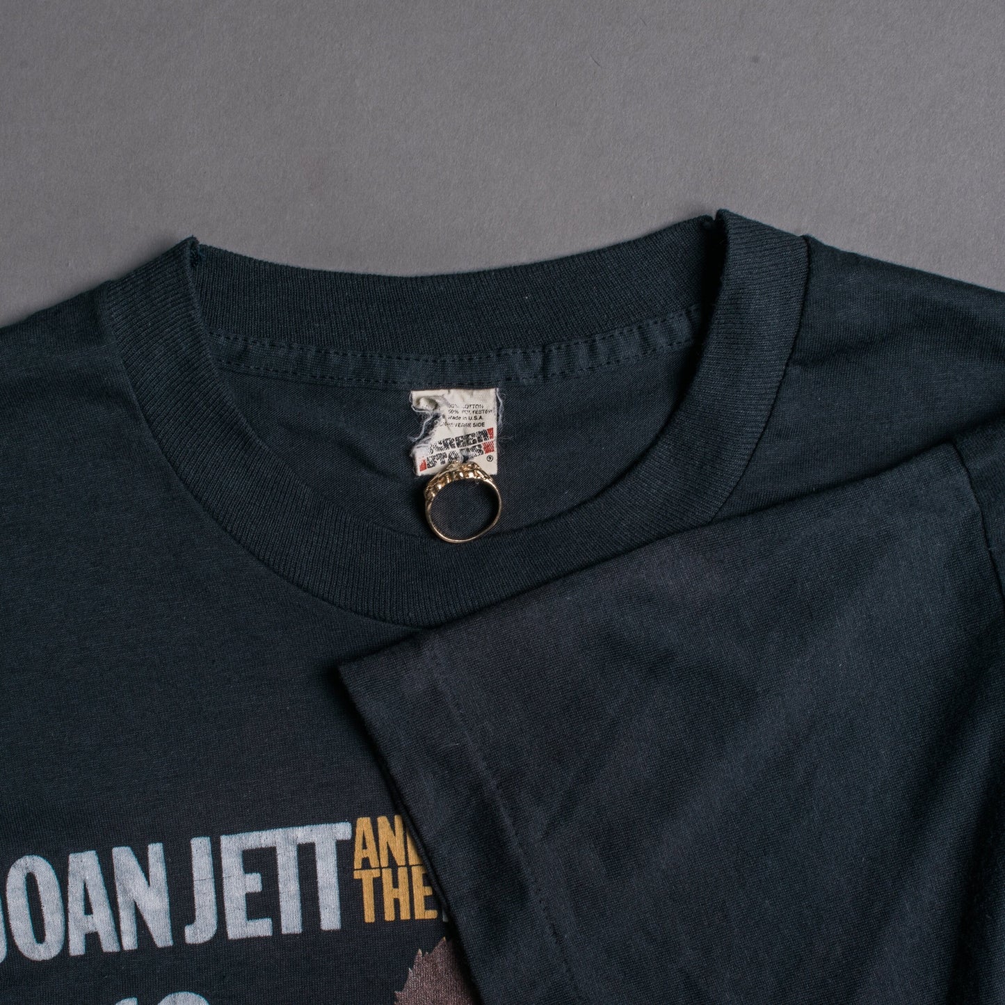 Vintage 80’s Joan Jett and the Blackhearts Tour T-Shirt