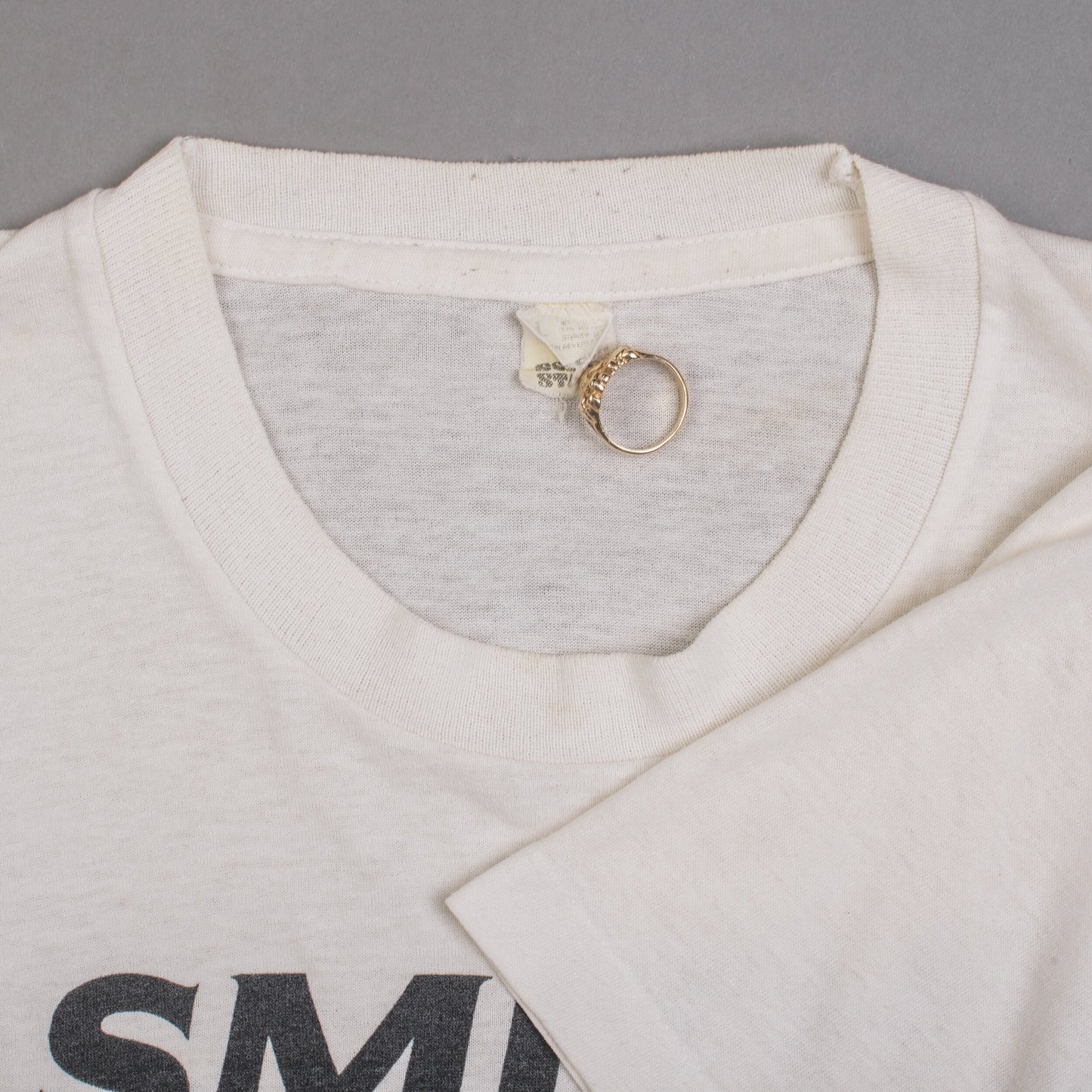 Vintage 80’s The Smiths There’s A Light That Never Goes Out T-Shirt