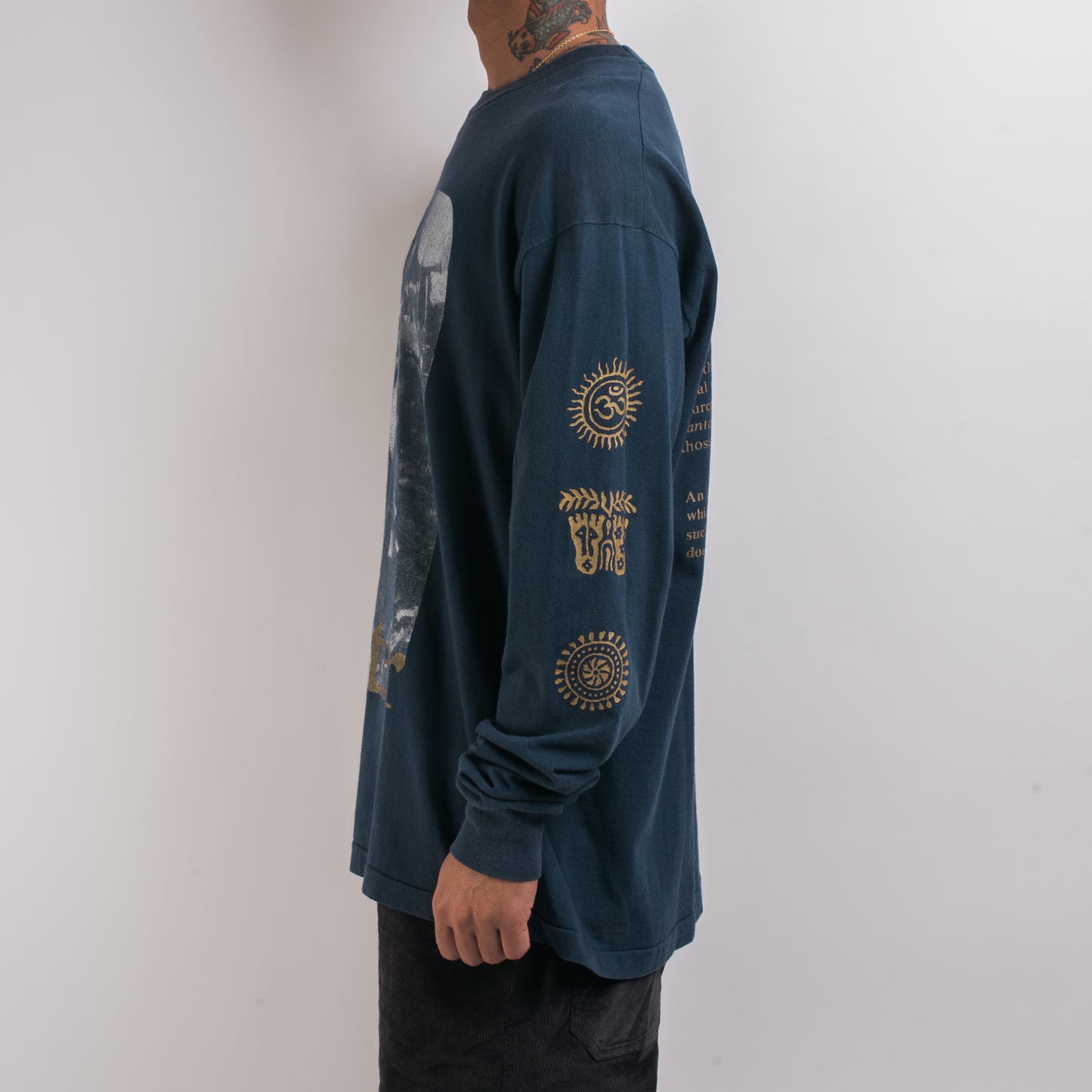 Vintage 90’s Shelter Text 22 Longsleeve