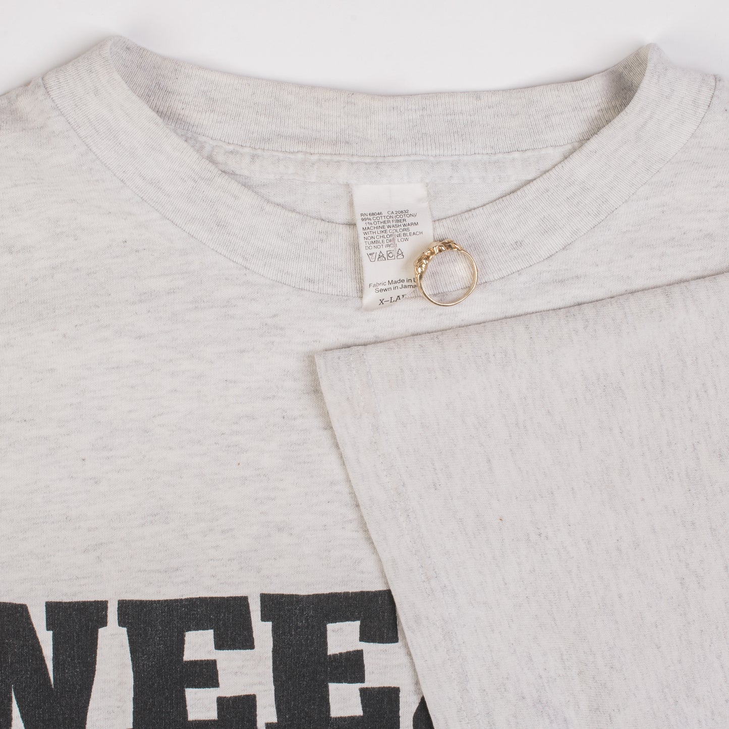 Vintage 90’s Weezer Tour T-Shirt