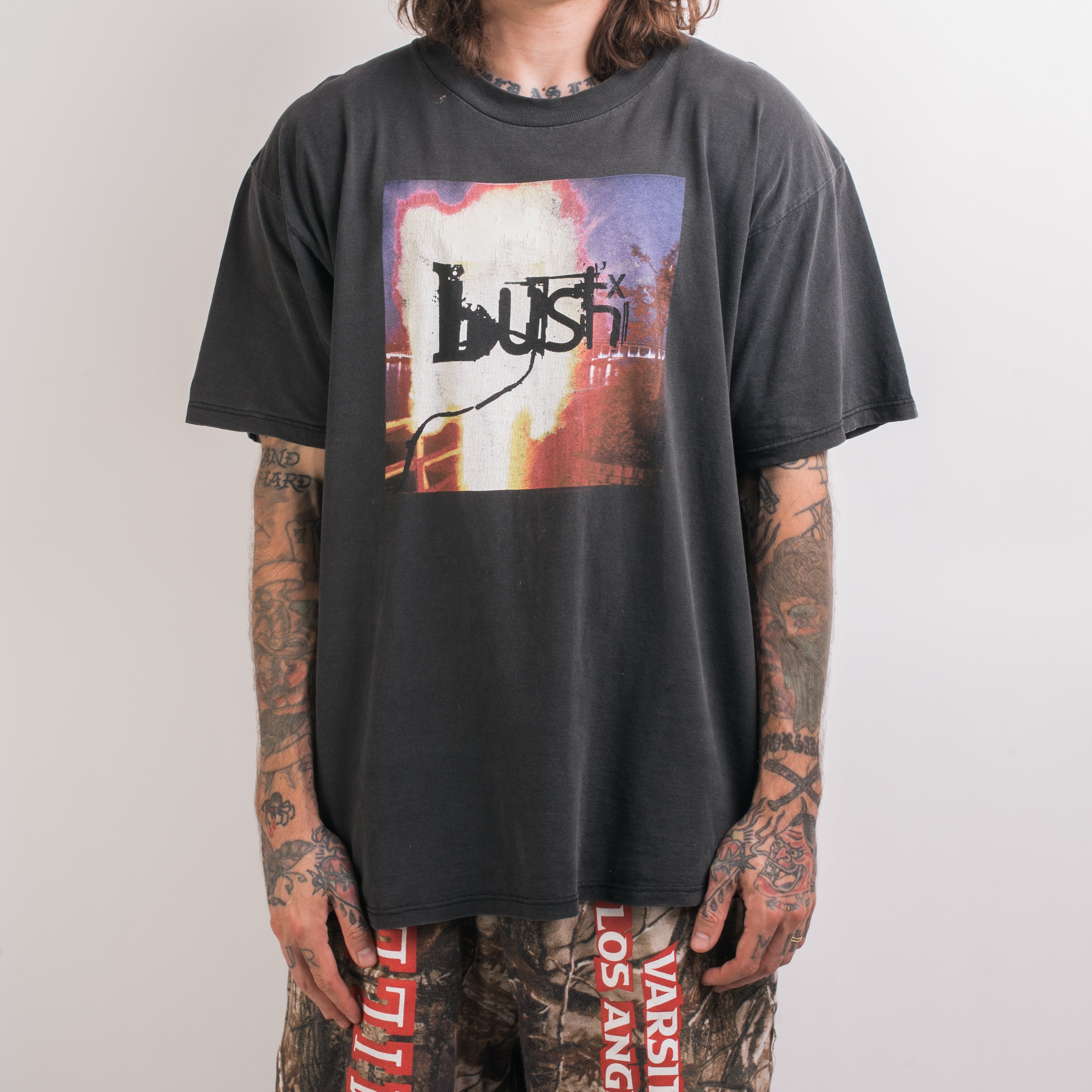 Vintage 1996 Bush Razorblade Suitcase T-Shirt – Mills Vintage USA