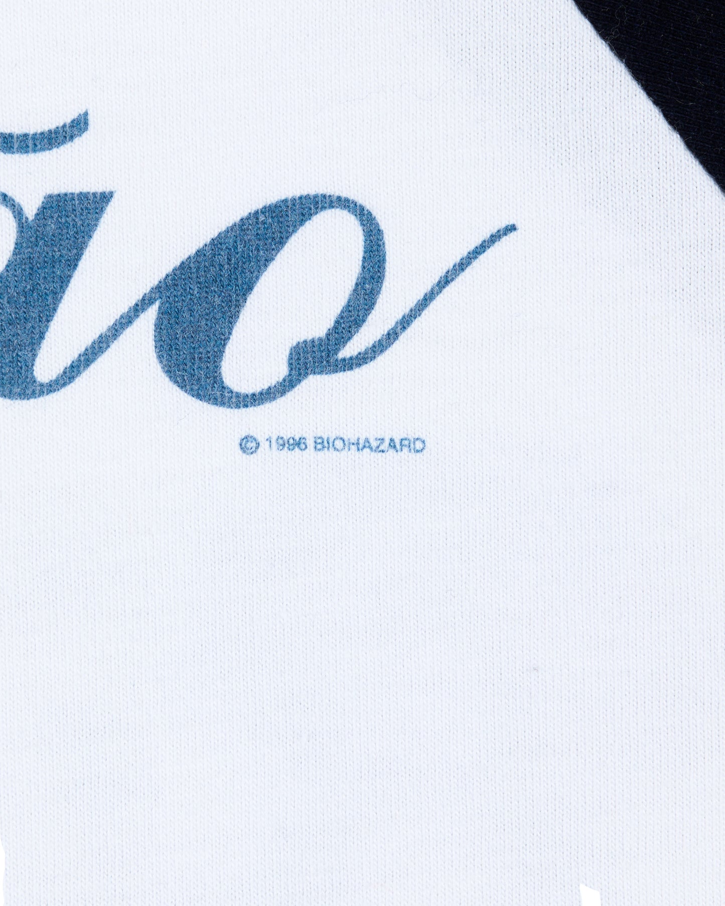 Vintage 1996 Biohazard Mata Leao Raglan