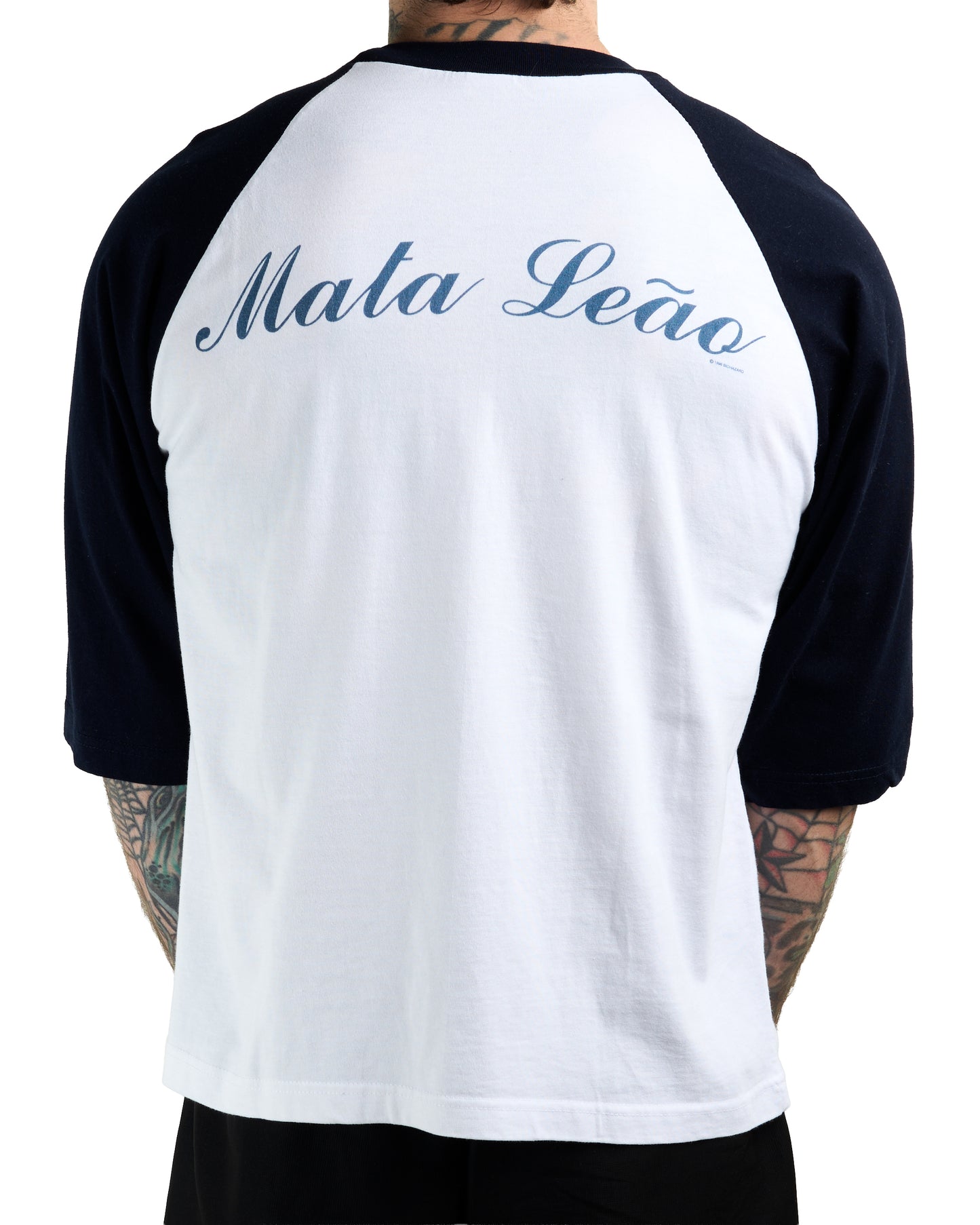 Vintage 1996 Biohazard Mata Leao Raglan