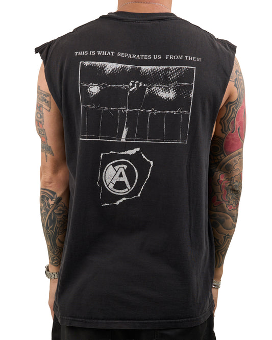 Vintage 90’s Aus-Rotten T-Shirt
