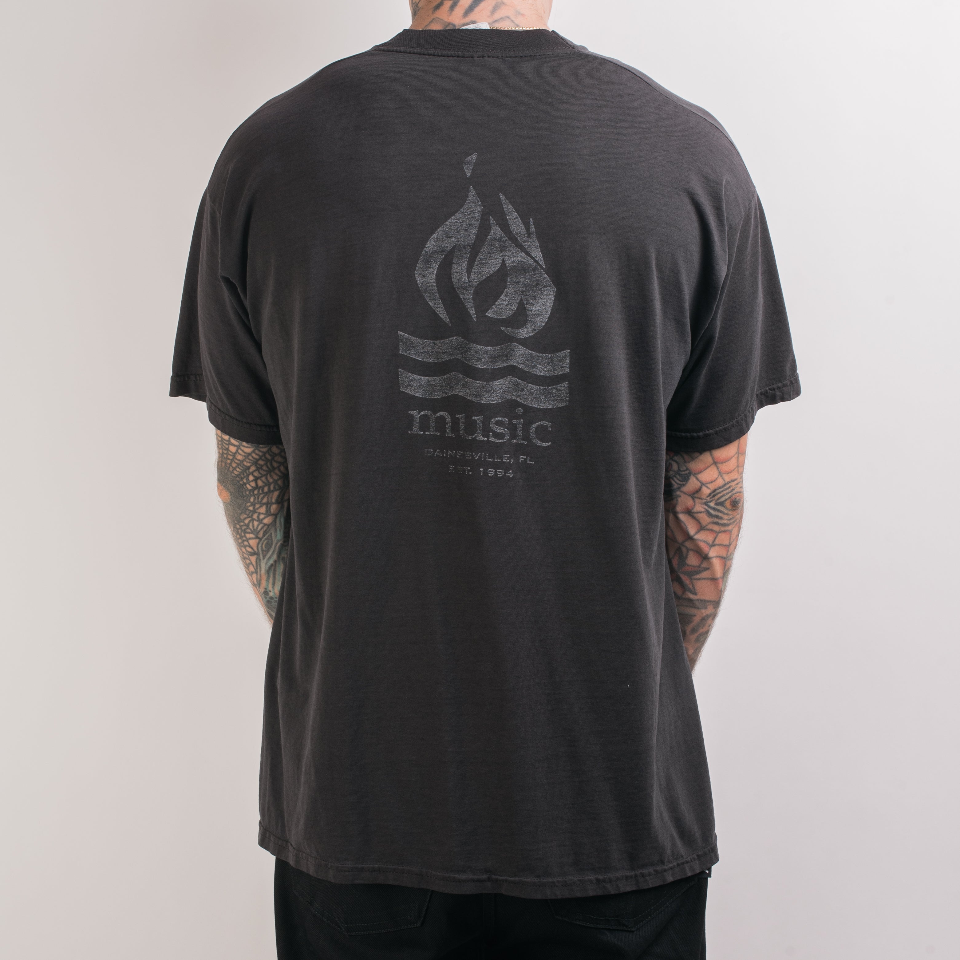 【USA製】HOT WATER MUSIC Tシャツ XL 雰囲気抜群 D98977EA-188D-4EDD-8B77-