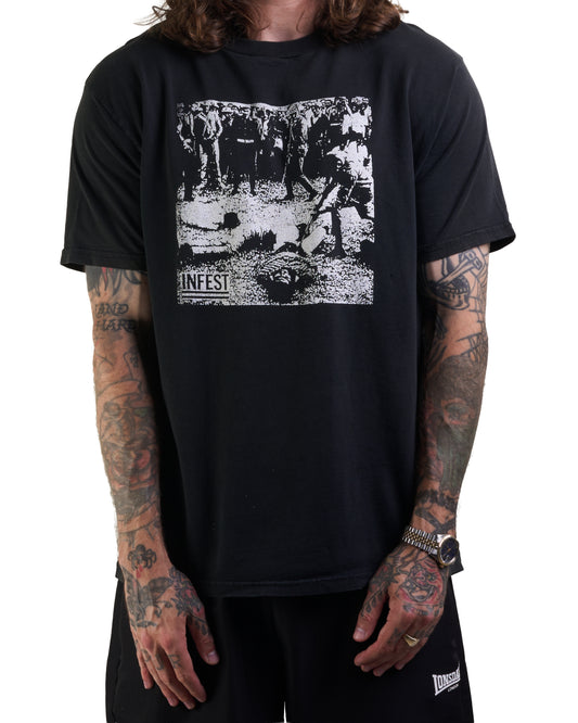 Vintage 90’s Infest T-Shirt