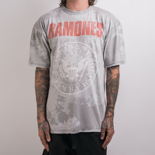 Vintage 90’s Ramones Hey Ho Let’s Go Bleach Dye T-Shirt