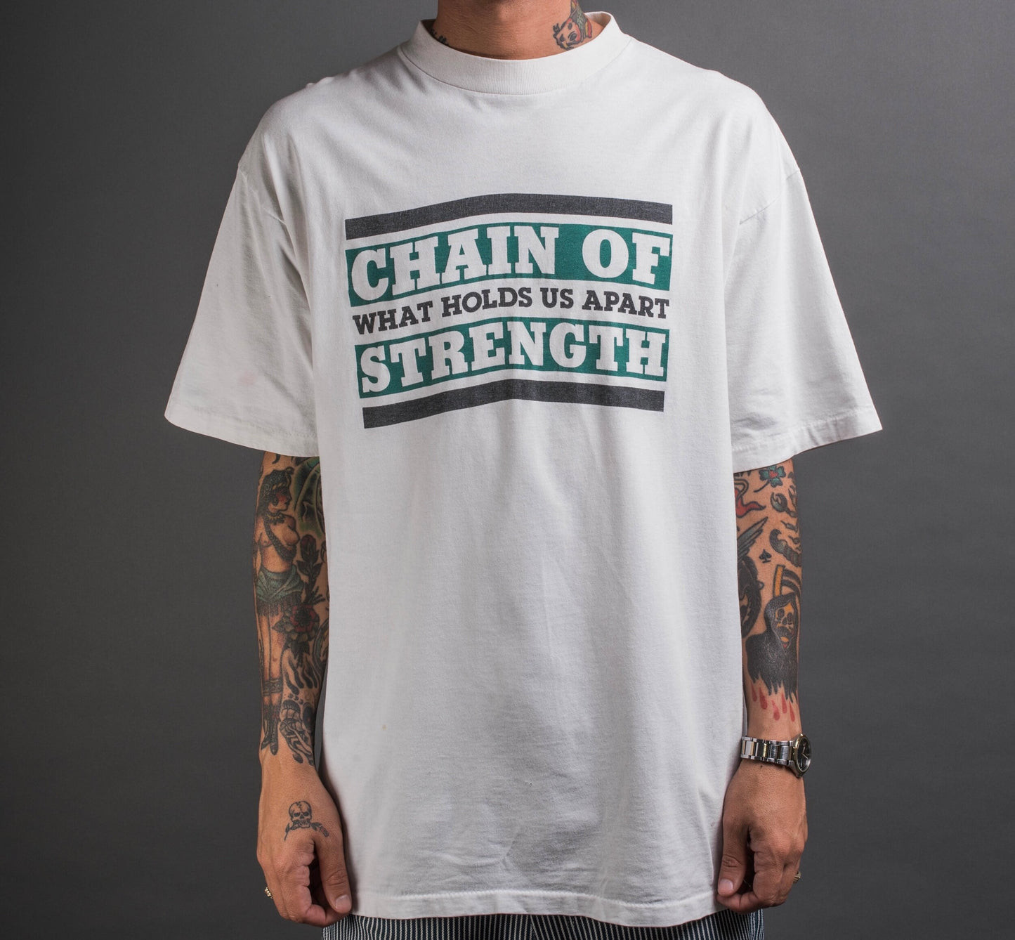 Vintage 90’s Chain Of Strength What Holds Us Apart T-Shirt