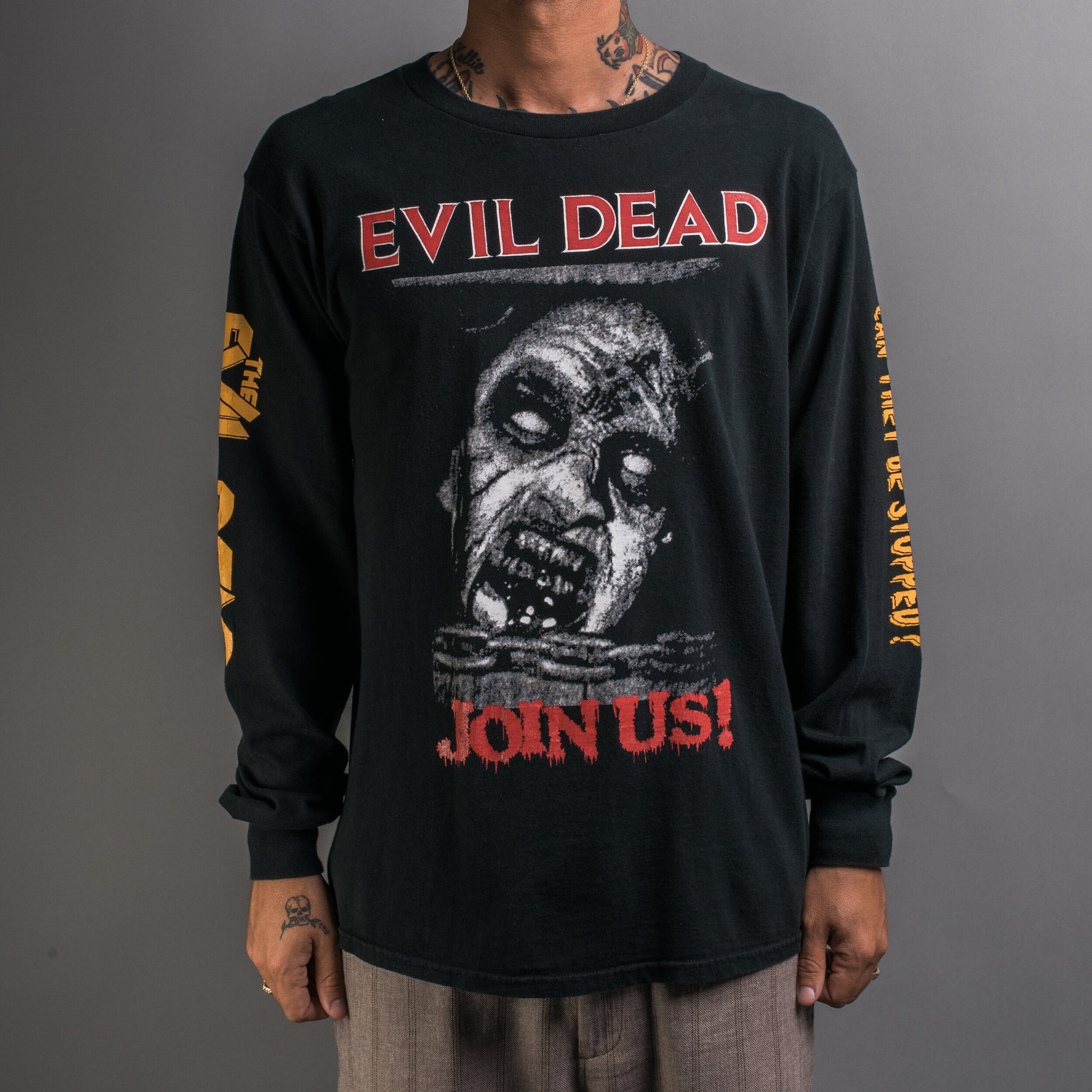 Vintage 90's Evil Dead Join Us Longsleeve Mills Vintage USA Vintage 90's Evil Dead Join Us Longsleeve Mills Vintage USA