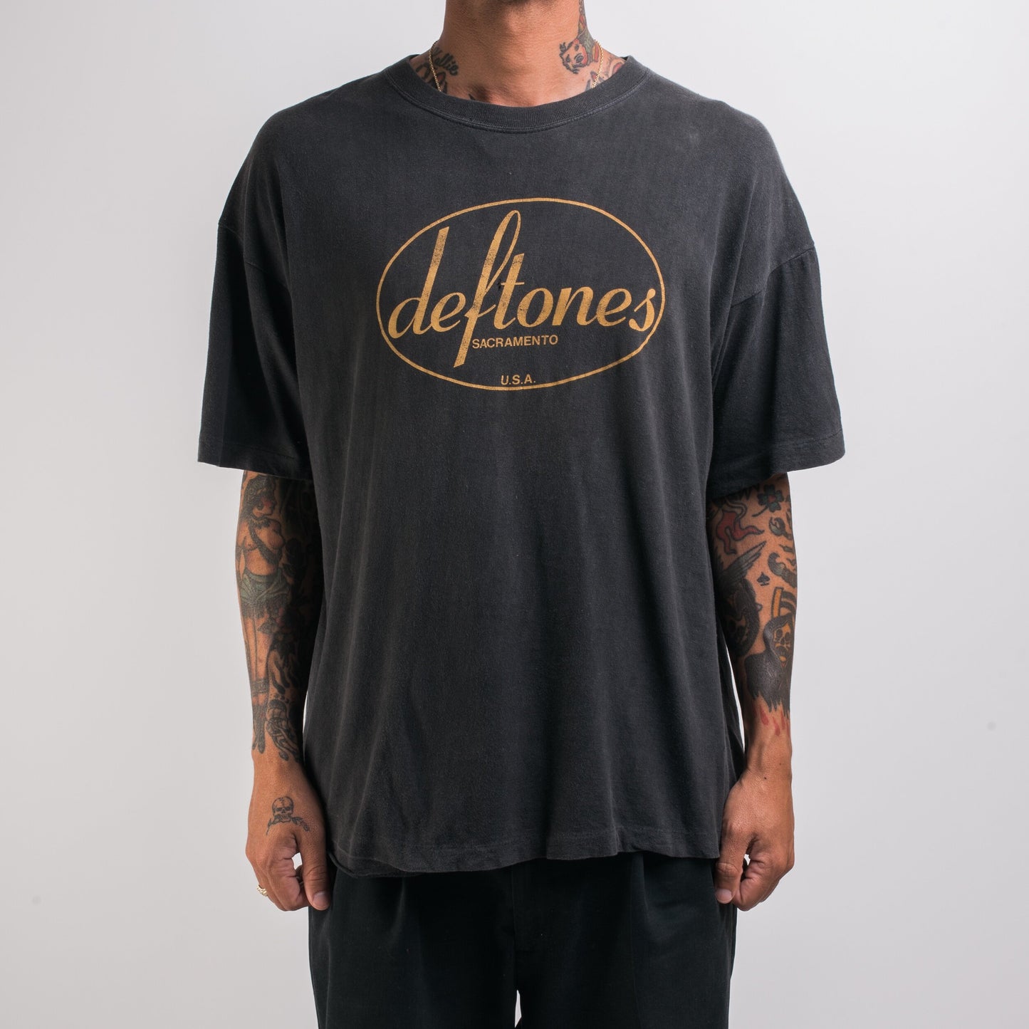 Vintage 90's Deftones T-Shirt – Mills Vintage USA
