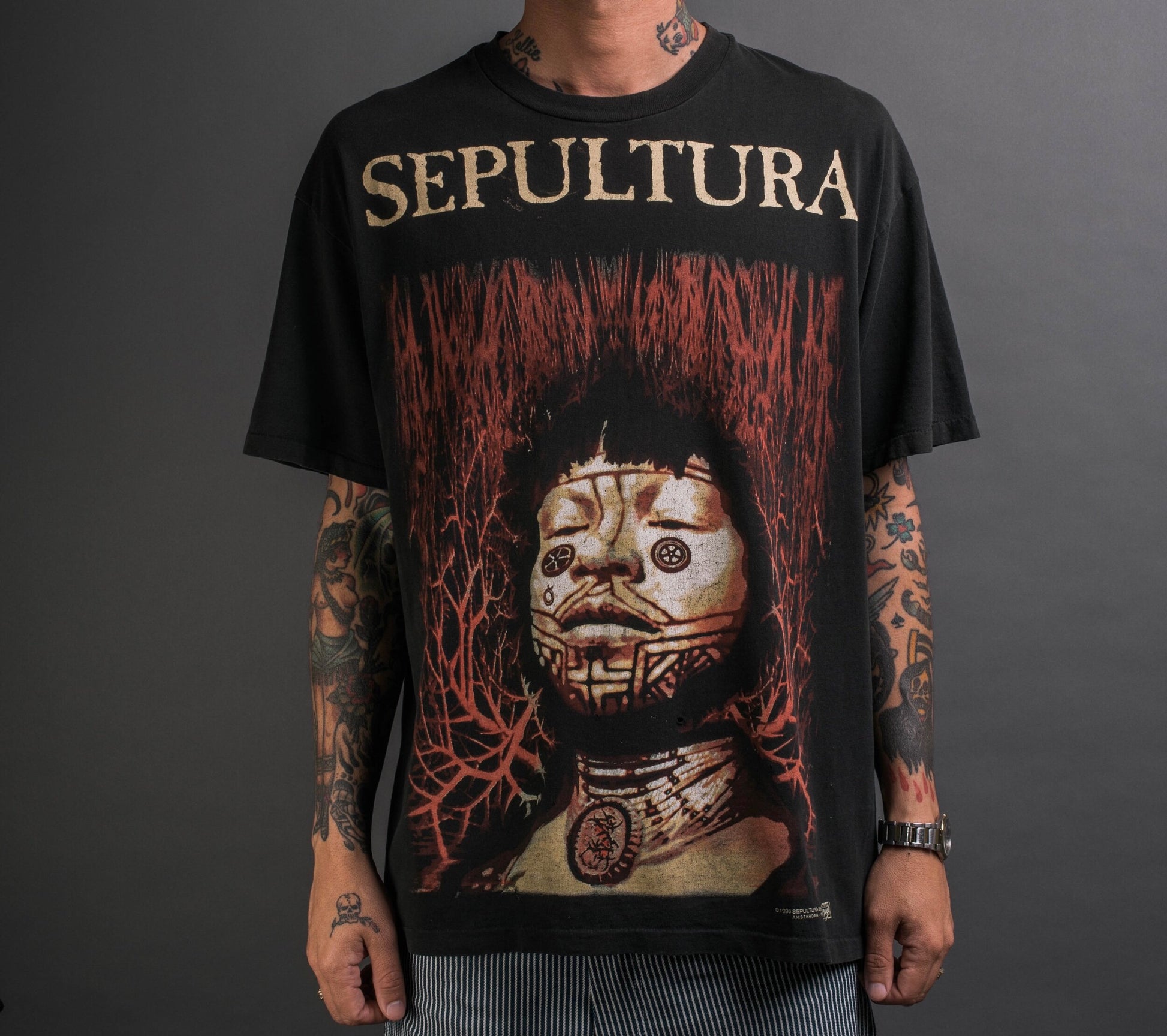 Vintage 1996 Sepultura Roots Bloody Roots T-Shirt – Mills Vintage USA